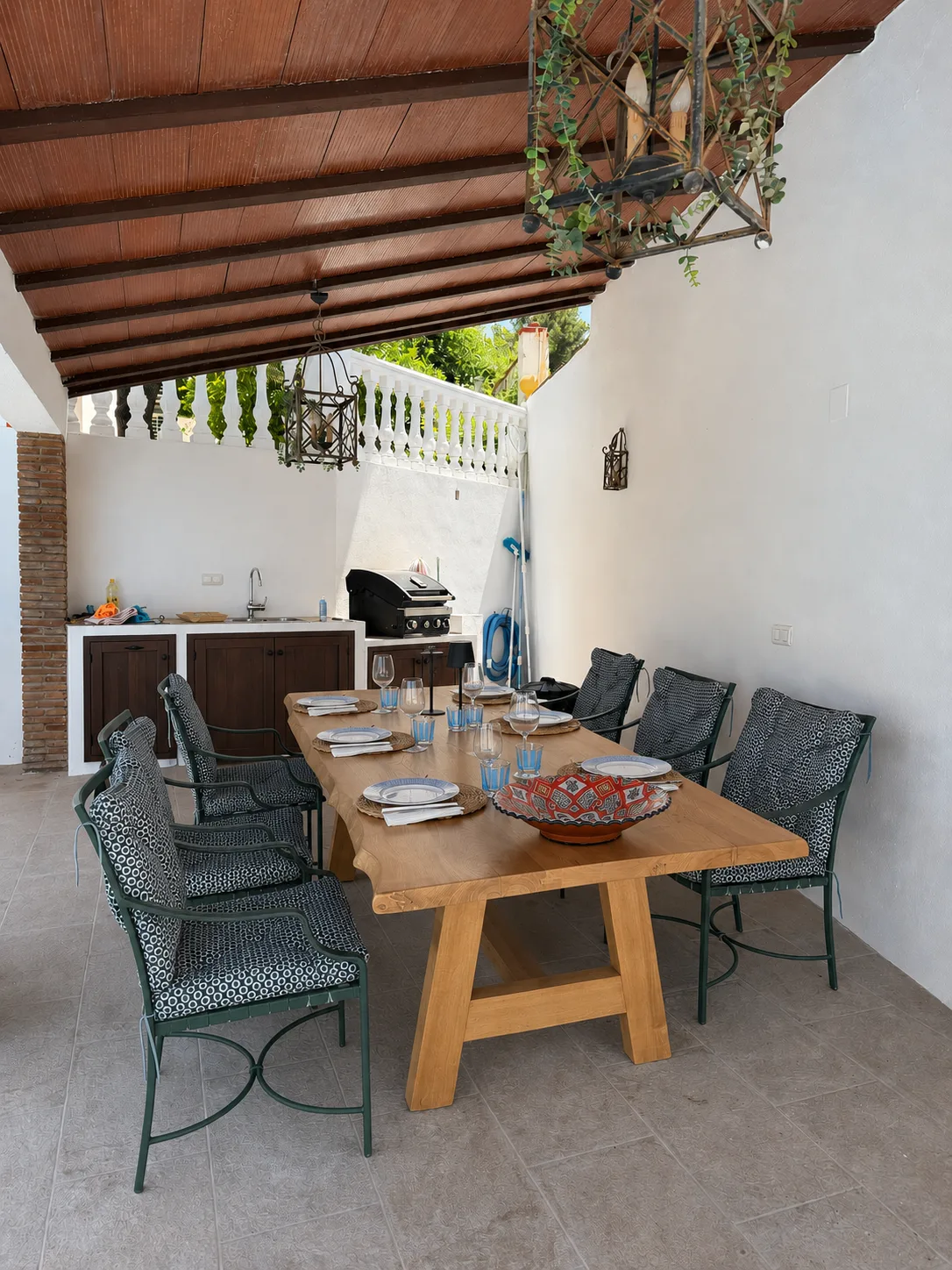 Veranda met eettafel